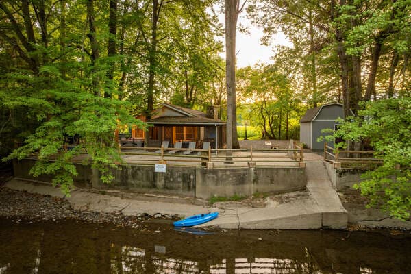 Swatara River Front Stay