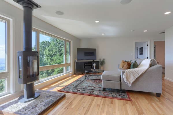 Dining Area, Furnace, Living Room
